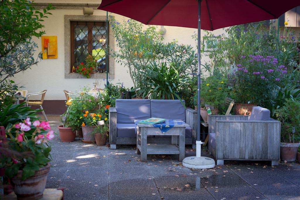 Fruehstueckspension "Schlosswirt" Ossiach Exterior photo