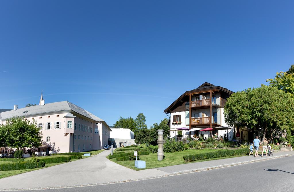 Fruehstueckspension "Schlosswirt" Ossiach Exterior photo